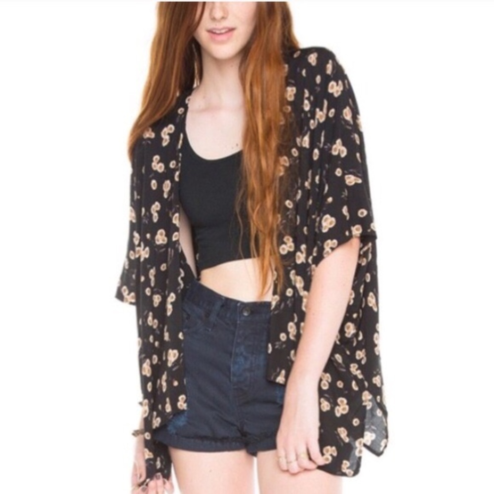 Brandy Melville sunflower soft draped kimono